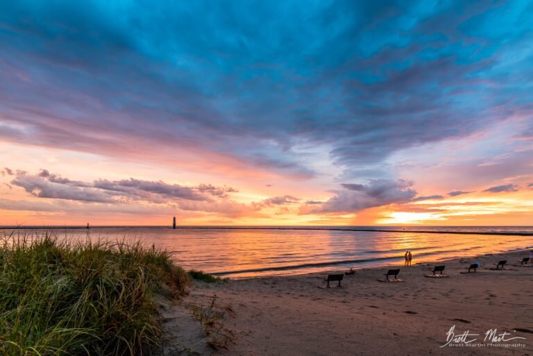 Frankfort sunset with people on the beach